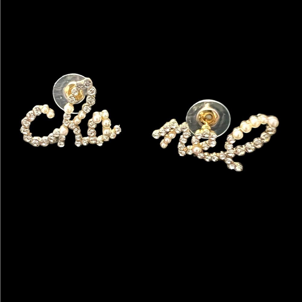 Trendy earrings! Rhinestones and pearls